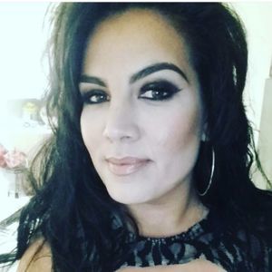 Meet your Posher, Delia